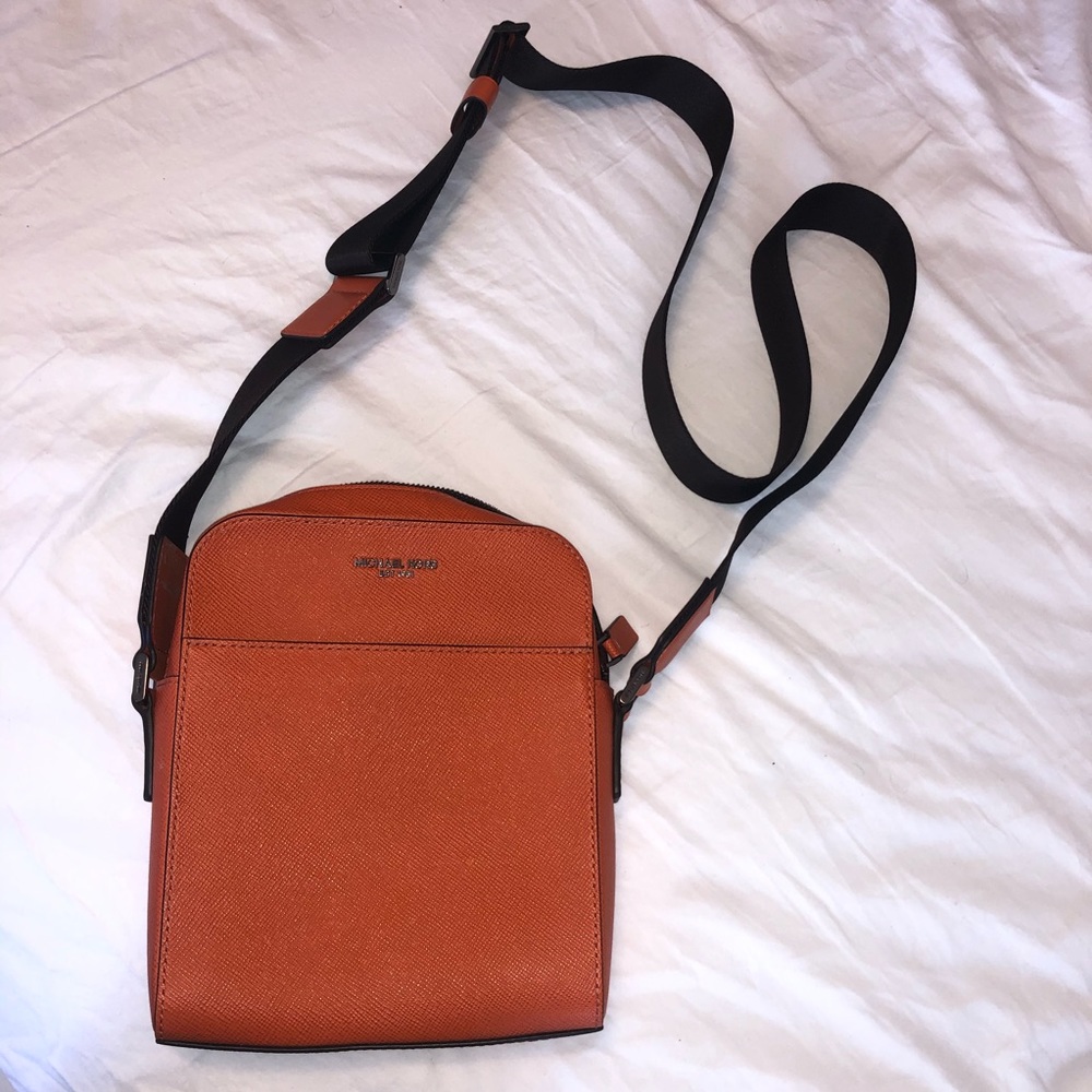 Michael Kors WARREN leather crossbody bag